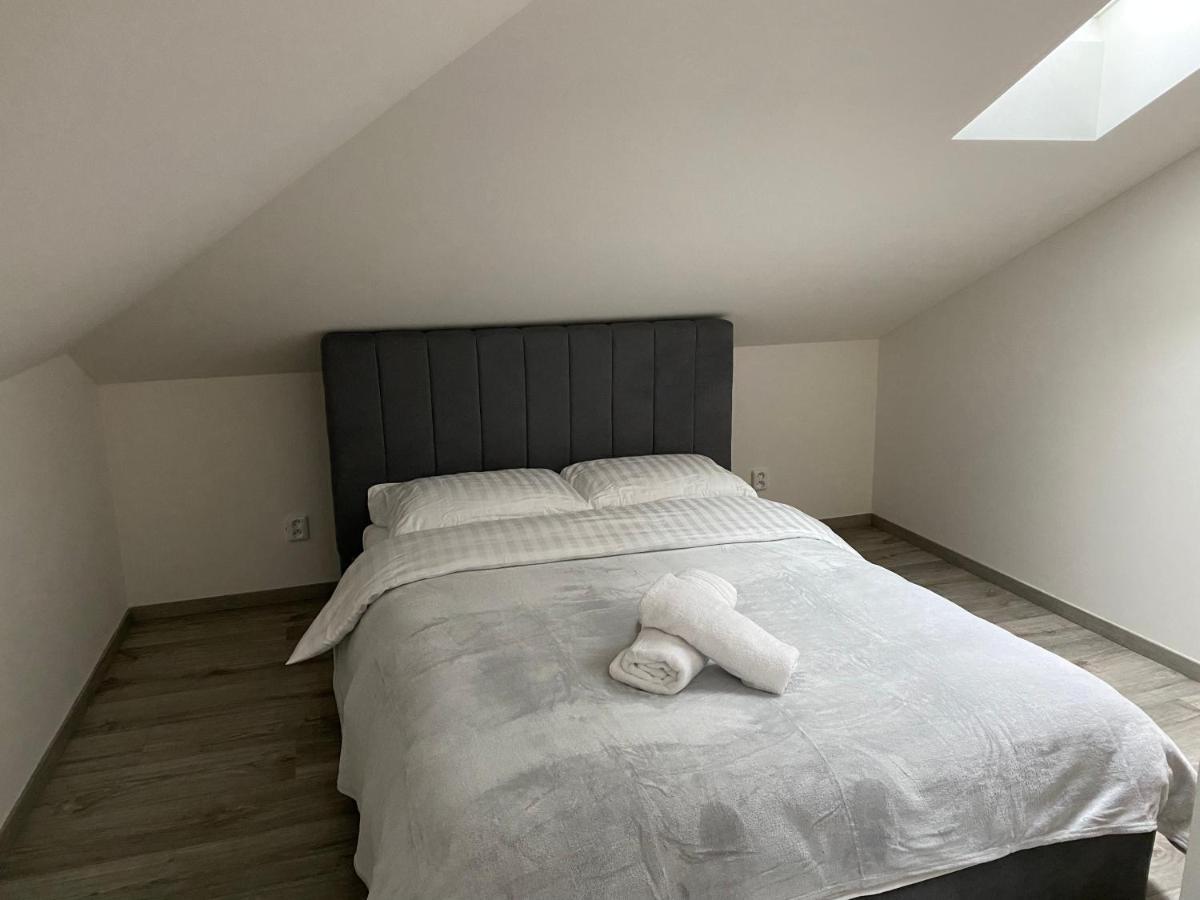 Ferienwohnung Klicperovo 2Kk Hradec Králové Exterior foto